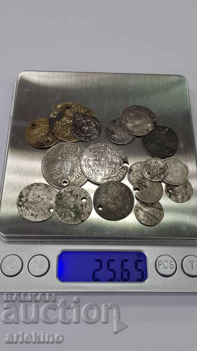 17 бр. стари монети за накити, носия, сребро, бронз и други - 7