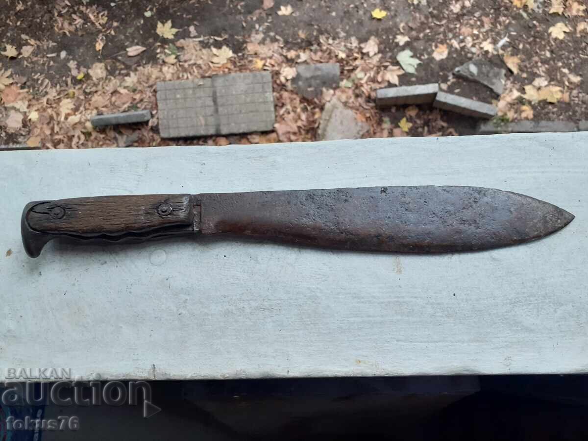 Παλιό, μαζικό, σφυρήλατο, στρατιωτικό μαχαίρι μάχης, ματσέτα, σήμανση ΠΣΒ με τιμή 320.00 BGN | € 163.61