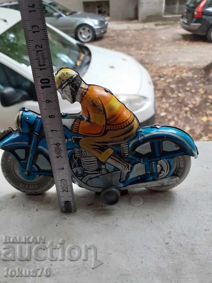 Jucărie veche de tablă cu mecanism - motociclist motociclist - 7