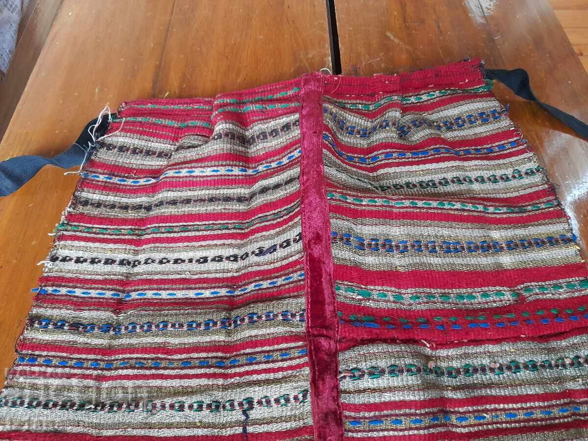 Παλιά κεντημένη ποδιά για παραδοσιακή φορεσιά Saia με τιμή 330.00 BGN | € 168.73