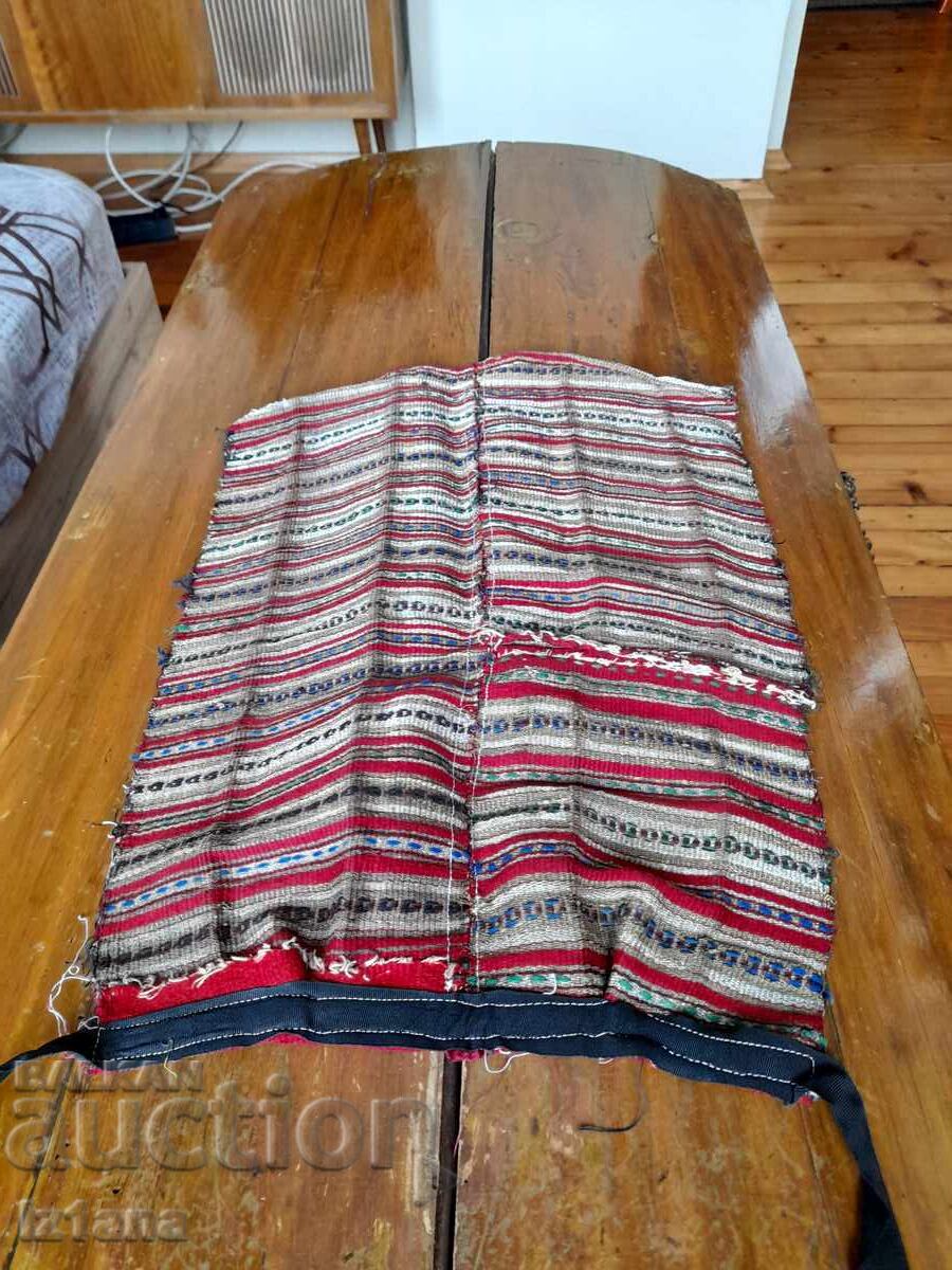 Παράδοση Παλιά κεντημένη ποδιά για παραδοσιακή φορεσιά Saia