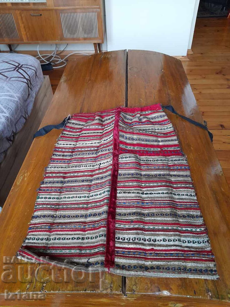 Παλιά κεντημένη ποδιά για παραδοσιακή φορεσιά Saia