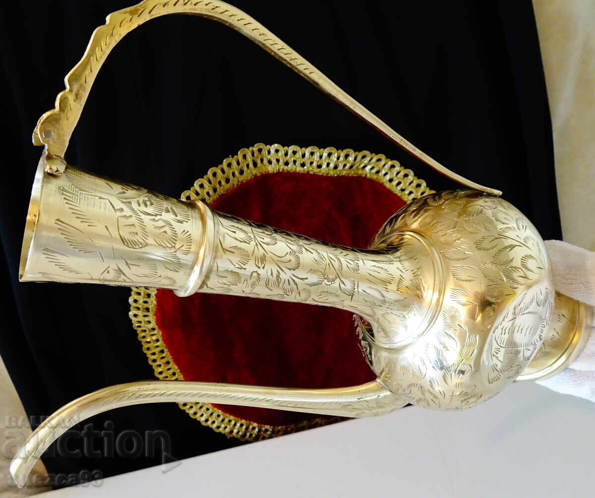 Auction  Bronze jug for rakia, ibrik, Aftaba, 36 cm, engraved