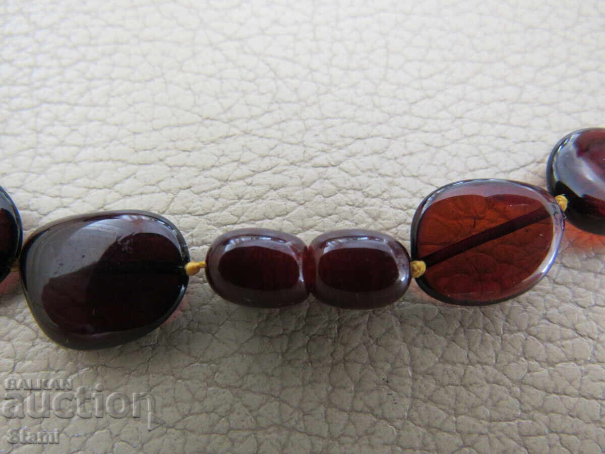 Παράδοση Γυναικείο κολιέ με κύκλο από premium κεχριμπάρι Βαλτικής Παράδοση Γυναικείο κολιέ με κύκλο από premium κεχριμπάρι Βαλτικής