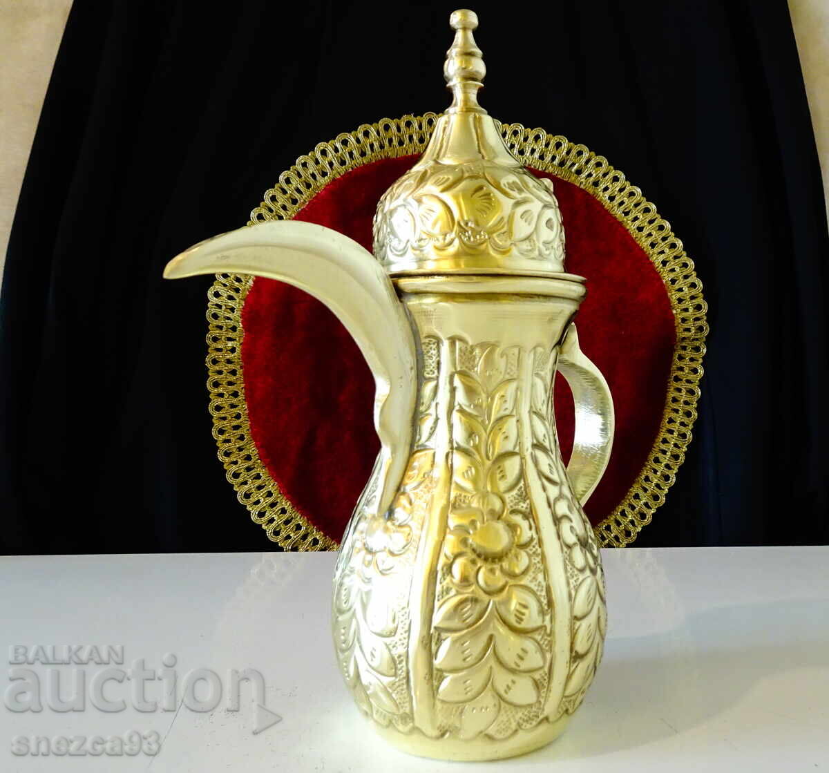 Αραβική μπρούτζινη κανάτα καφέ, τζέζβε, Dallah, σφραγίδα τεχνίτη Αραβική μπρούτζινη κανάτα καφέ, τζέζβε, Dallah, σφραγίδα τεχνίτη