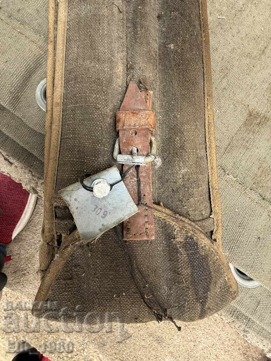 Antenă pentru stație radio militară cu preț € 40.90 | 79.99 BGN Antenă pentru stație radio militară cu preț € 40.90 | 79.99 BGN