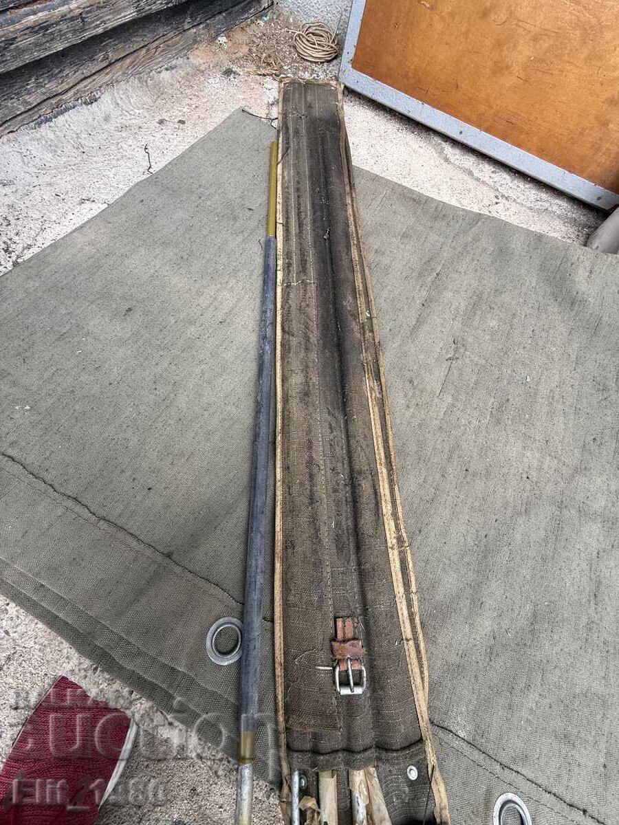 Antenă pentru stație radio militară Antenă pentru stație radio militară