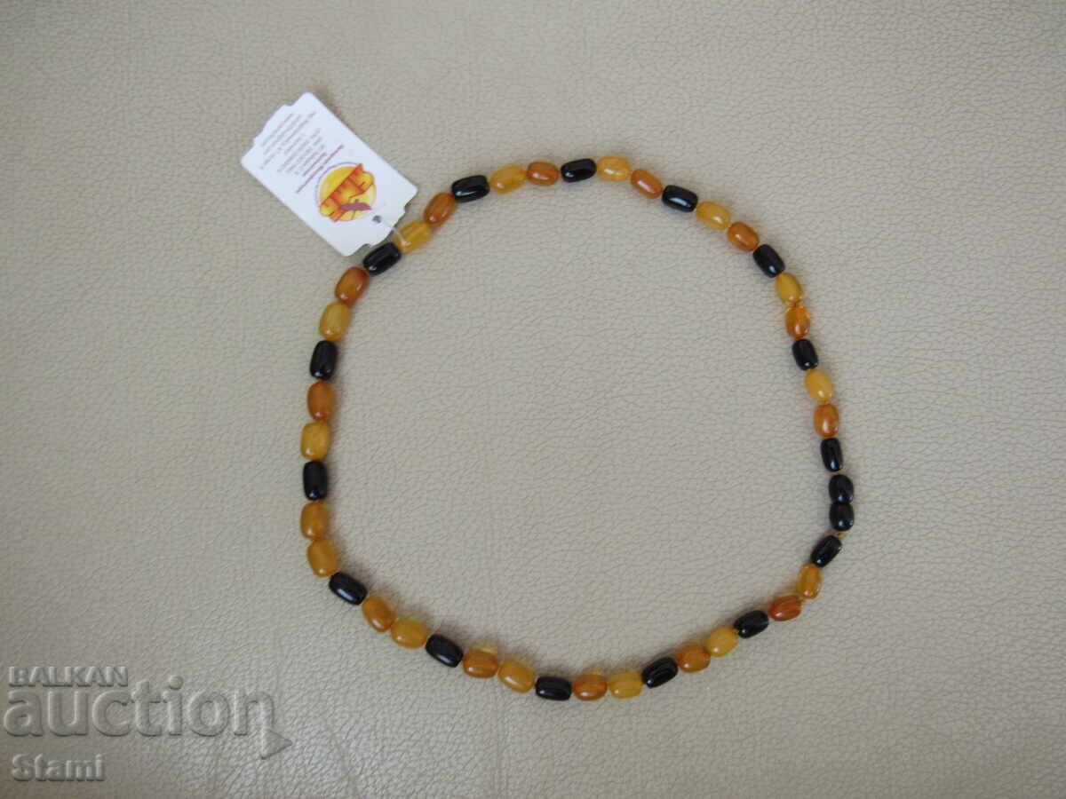 Γυναικείο κολιέ με κύκλο από premium κεχριμπάρι Βαλτικής με τιμή 195.00 BGN | € 99.70 Γυναικείο κολιέ με κύκλο από premium κεχριμπάρι Βαλτικής με τιμή 195.00 BGN | € 99.70