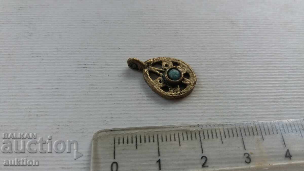 Delivery of VYZROZHDENSKA VISULKA OT NAKIT S KAMYK