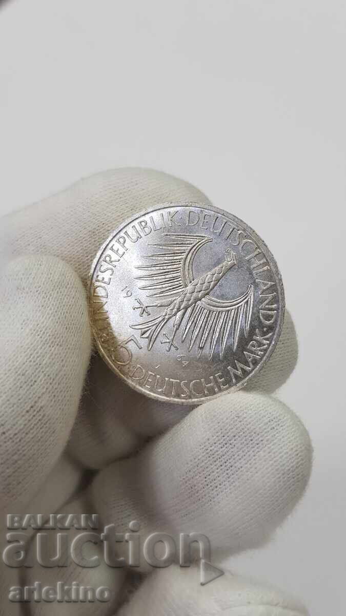 Σπάνιο ασημένιο νόμισμα 5 μάρκων 1964 J Γερμανία Κορυφαία ποιότητα με τιμή 90.00 BGN | € 46.02