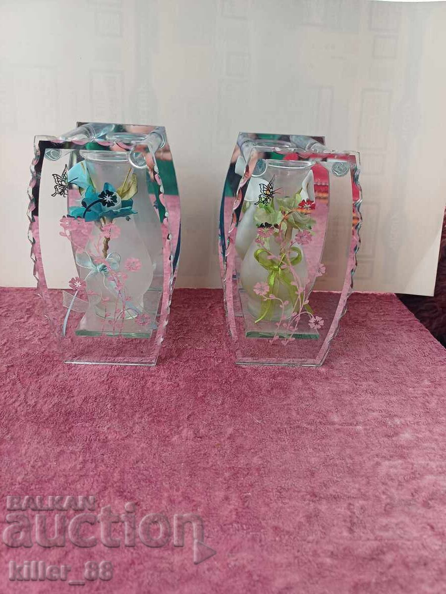Vases in glass casing with price 25.00 BGN | € 12.78