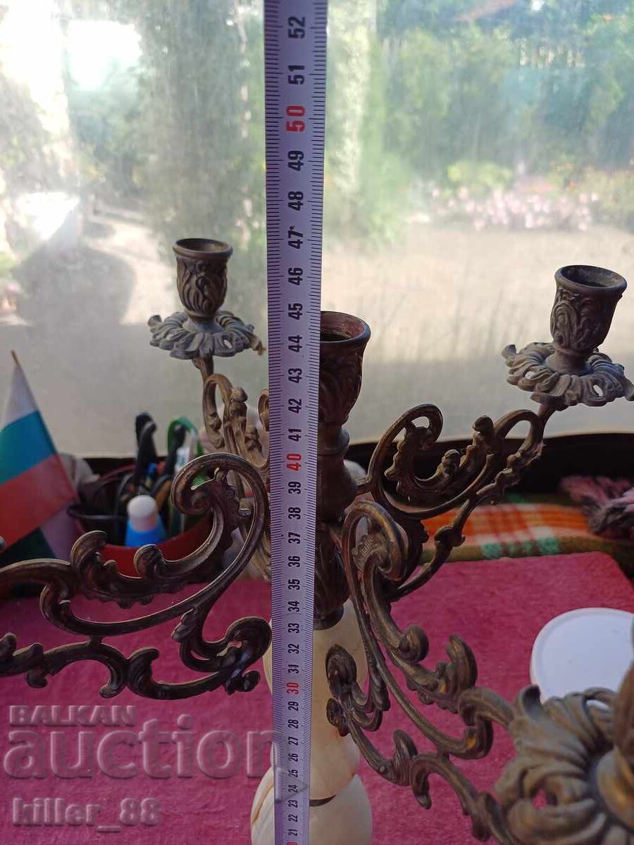 Σταντ Κηροπήγιο συνδυασμός με όνυχα με τιμή 150.00 BGN | € 76.69