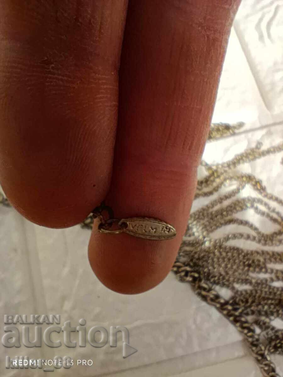 Colier vintage cu preț 25.00 BGN | € 12.78 Colier vintage cu preț 25.00 BGN | € 12.78