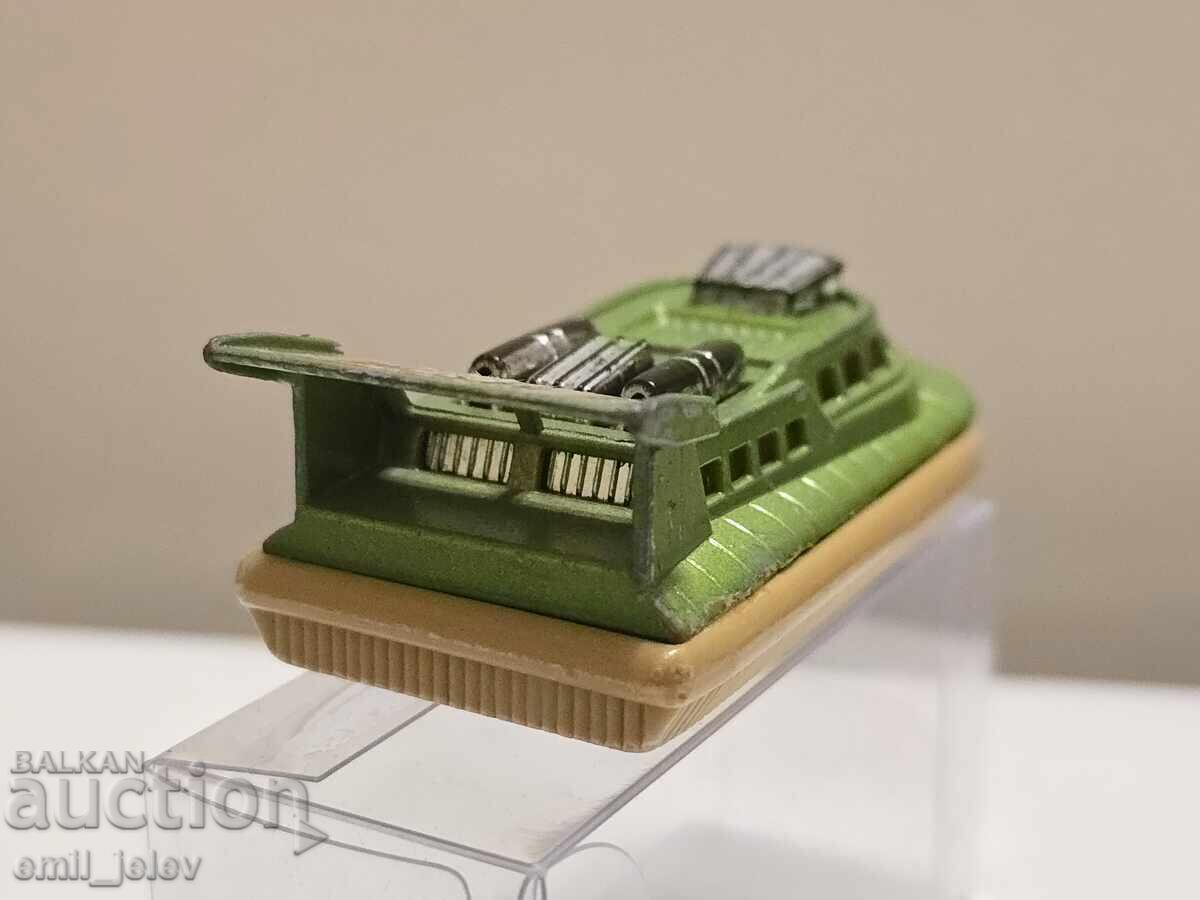Delivery of LESNEY MATCHBOX - 2C Hovercraft 1976-1980 year