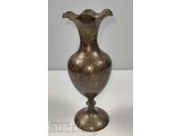 VAZĂ METALICĂ GRAVATĂ MANUAL