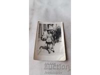 Fotografie Sofia Două fete tinere la plimbare