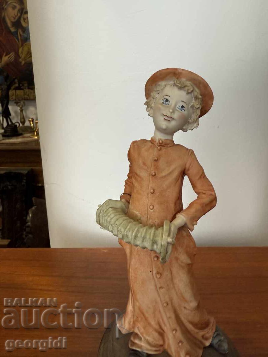 Δημοπρασία Ιταλικό πορσελάνινο ειδώλιο Capodimonte. Νο. 7388