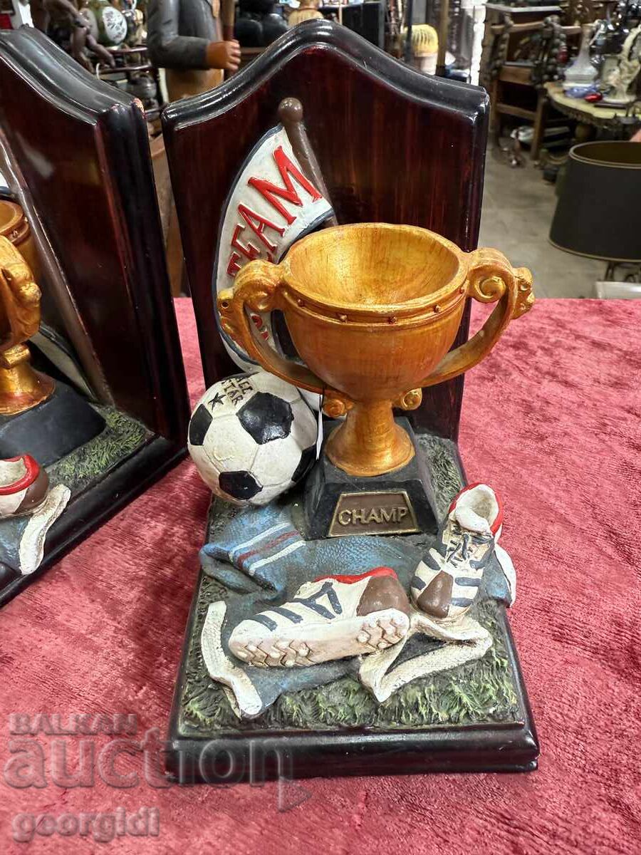 Auction  Massive bookends / book supports. No. 7393