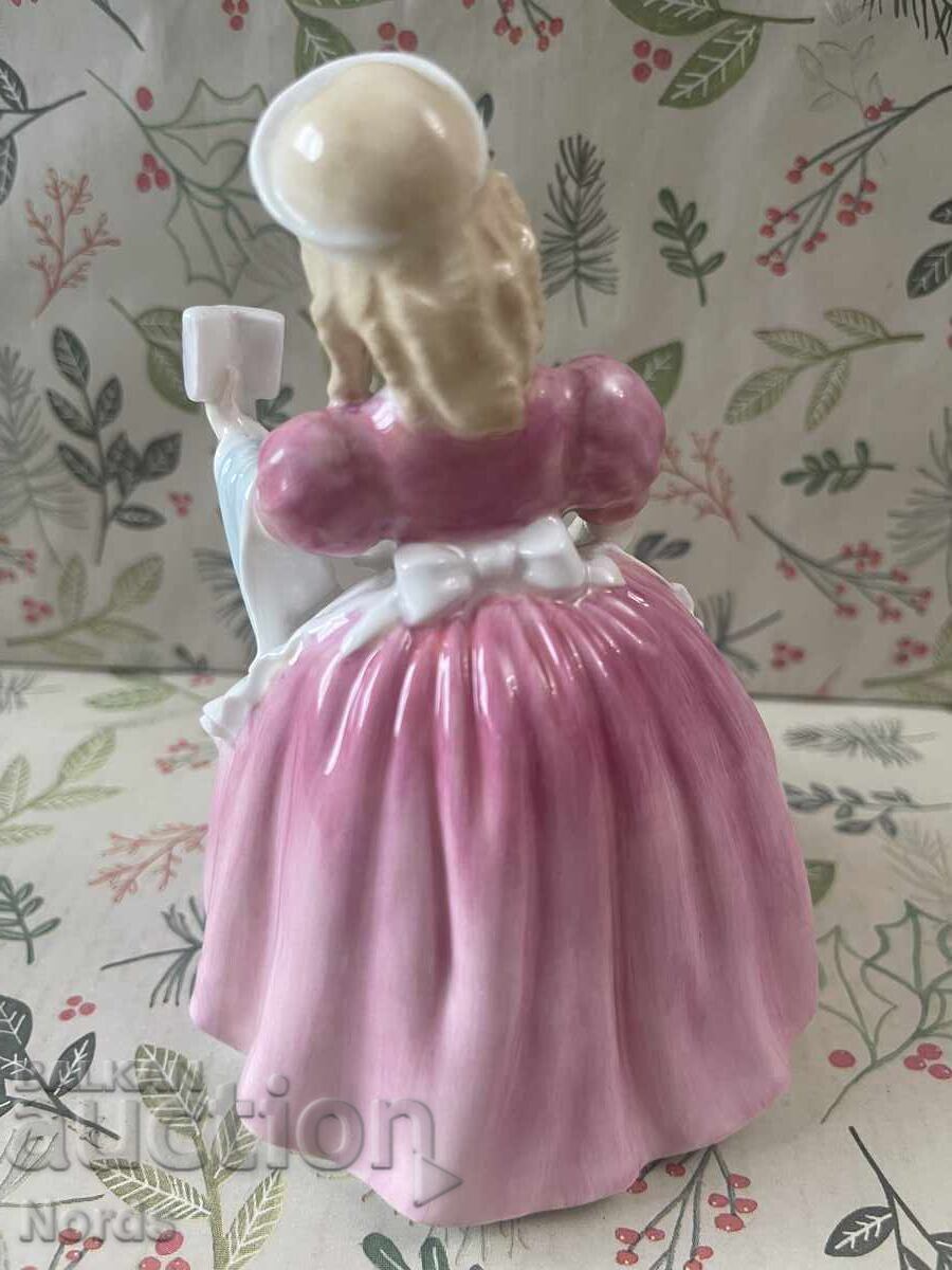 Auction Royal Doulton porcelain figurine 1957 Auction Royal Doulton porcelain figurine 1957