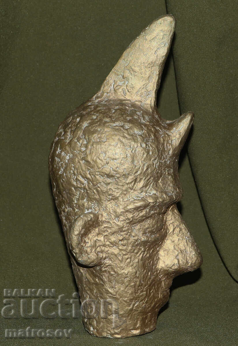 Handmade gypsum sculpture of a male head - 6