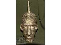 Sculptură din ghips, lucrată manual, de autor, reprezentând cap de bărbat