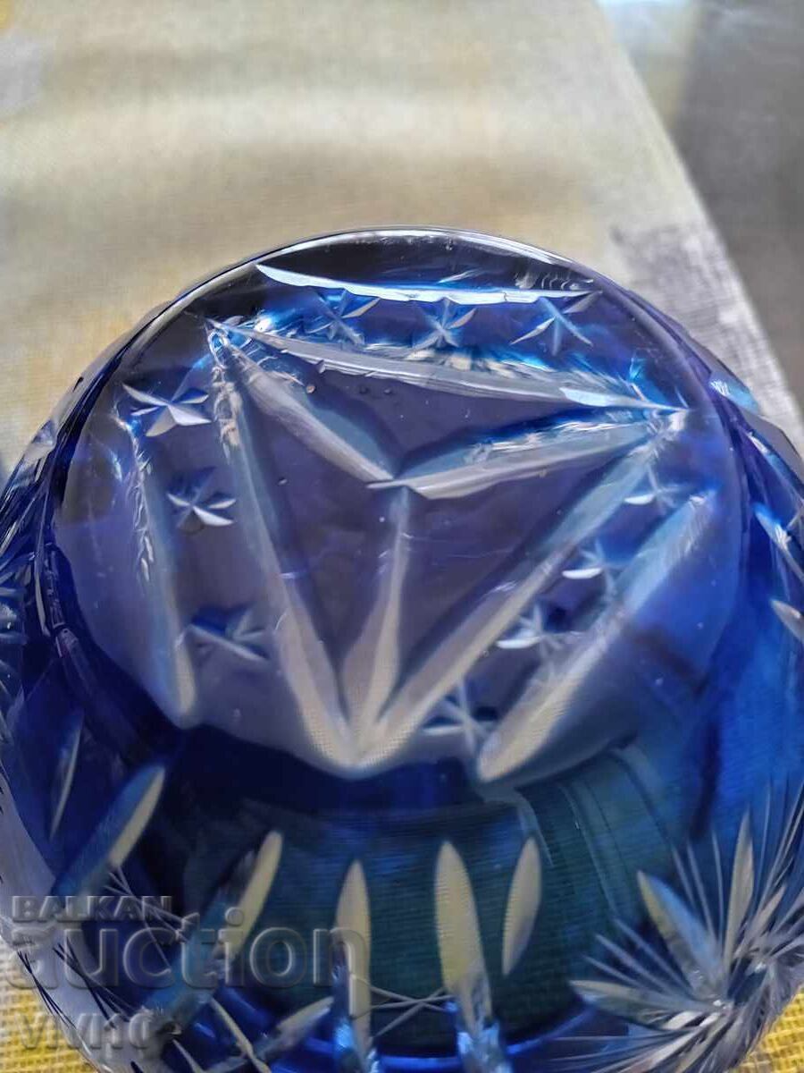 Bombonieră veche, Boemia, cobalt cu preț € 35.00 | 68.45 BGN