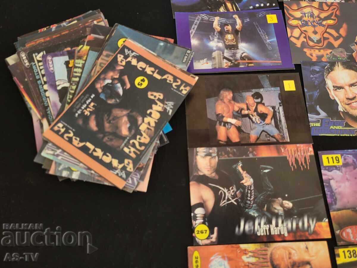 Livrarea Imagini lucioase, parfumate