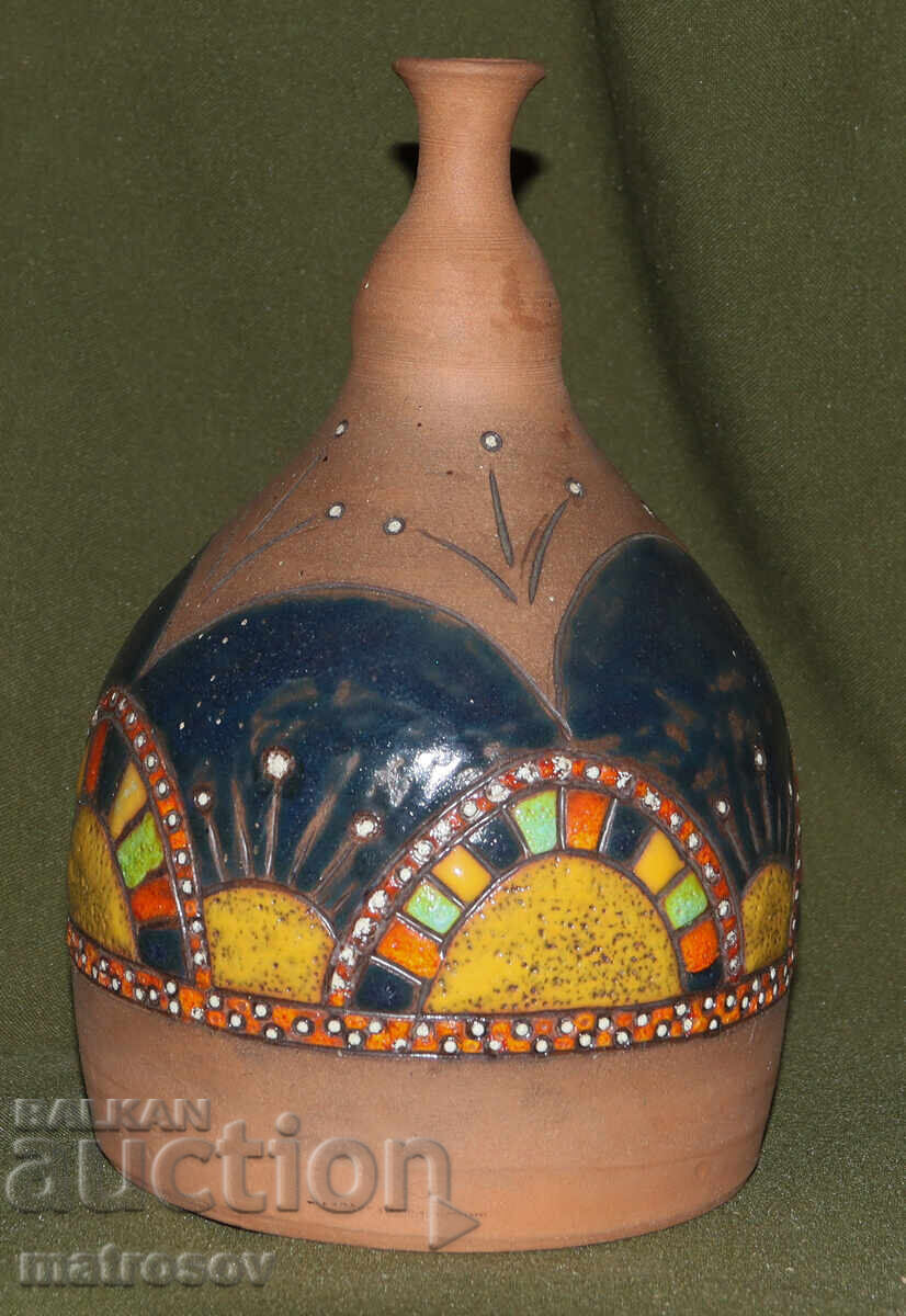 Παράδοση Χειροποίητο κεραμικό βάζο ζωγραφισμένο στο χέρι