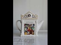 Ceainic de colecție "Wade English Life - Antique Shop"