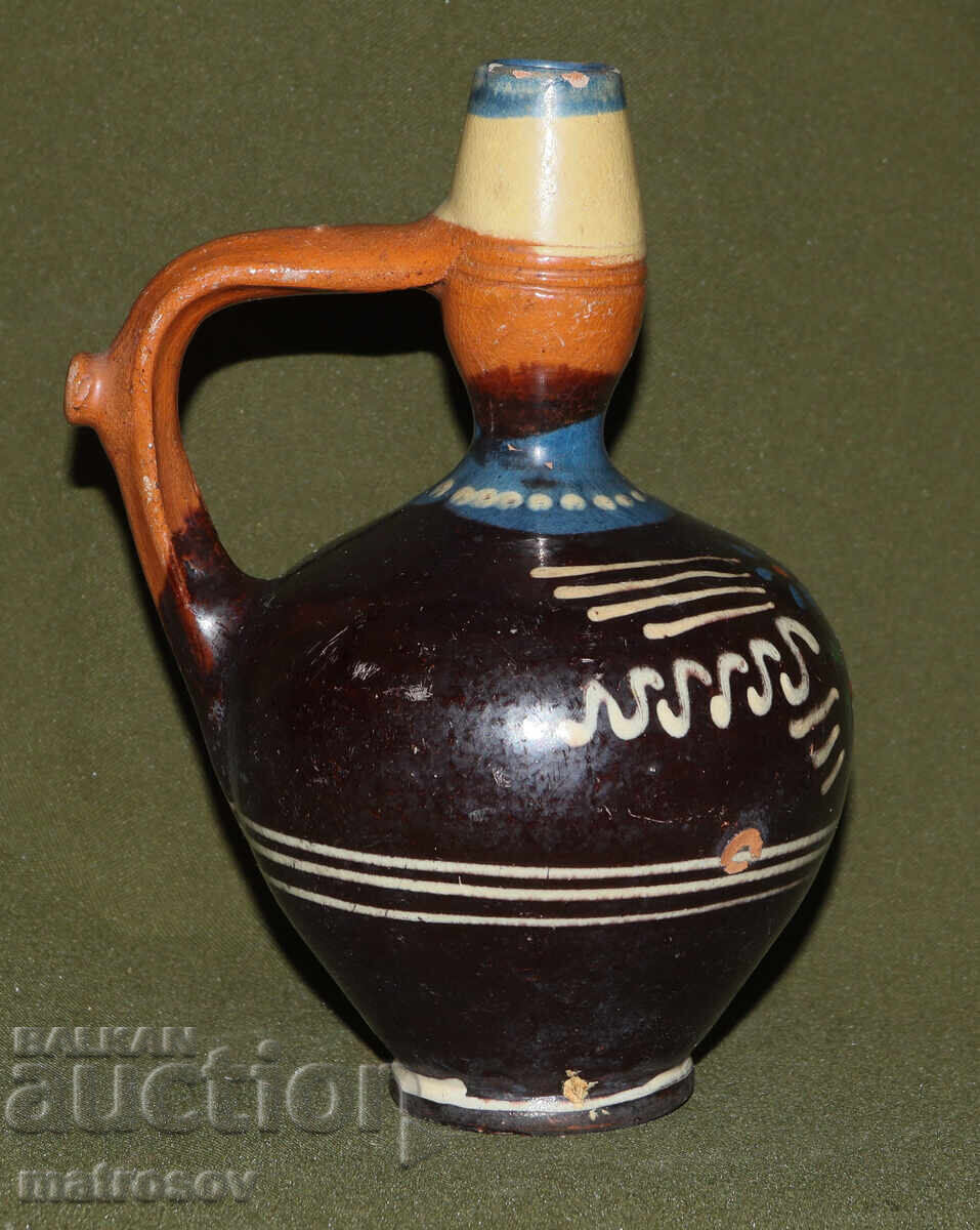 Παραδοσιακή κεραμική στάμνα, χειροποίητη