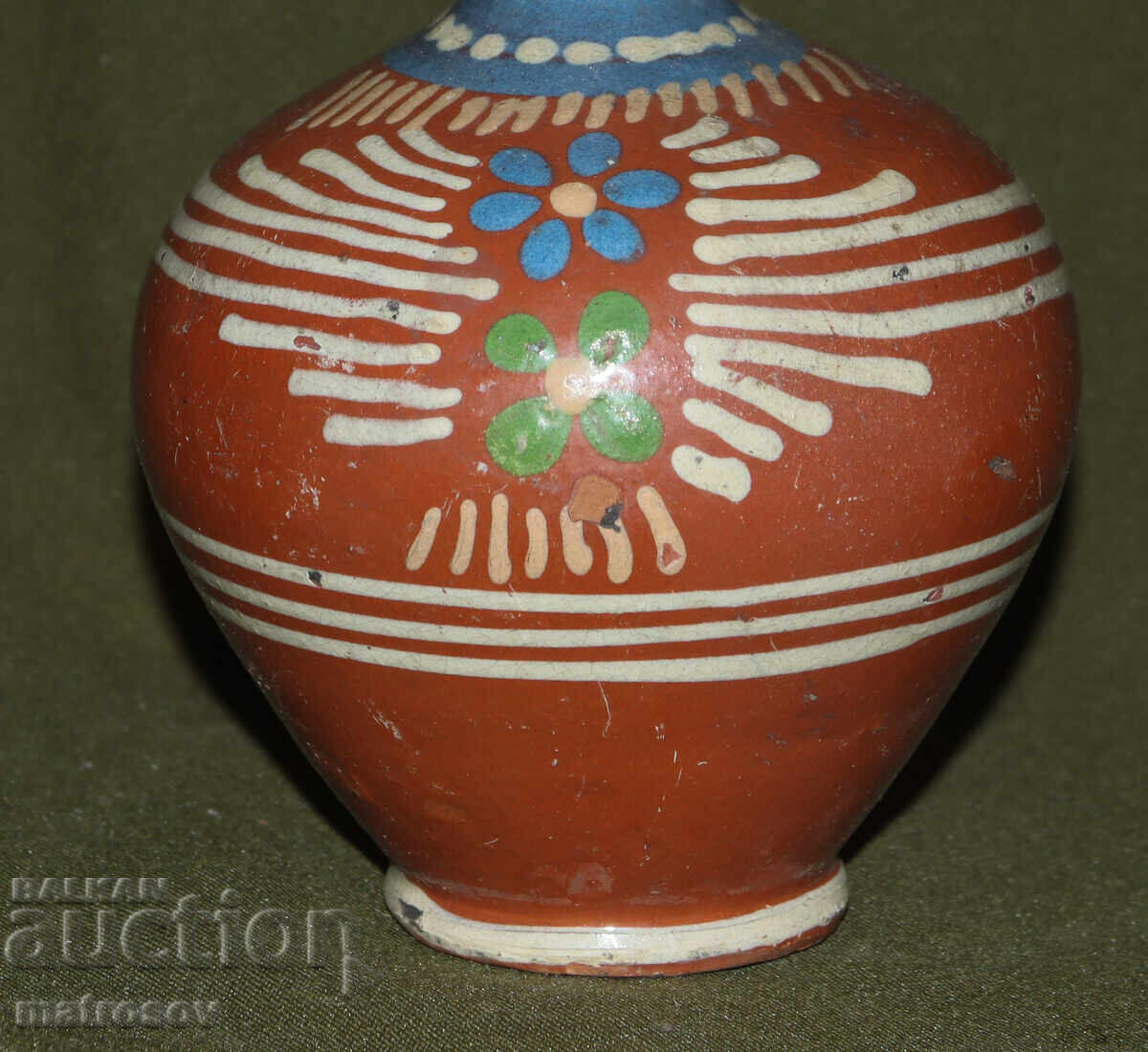 Traditional ceramic jug, hand-painted with price 100.00 BGN | € 51.13