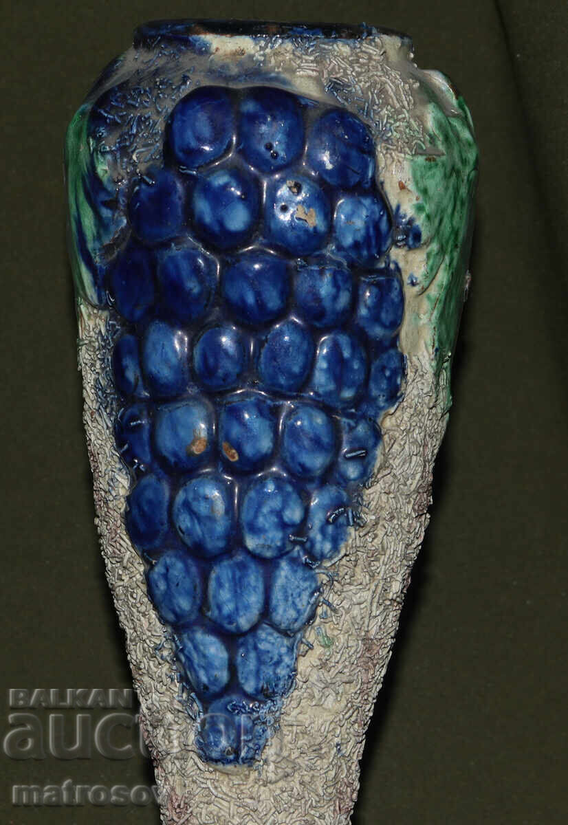 Auction  Hand-painted ceramic vase by the author