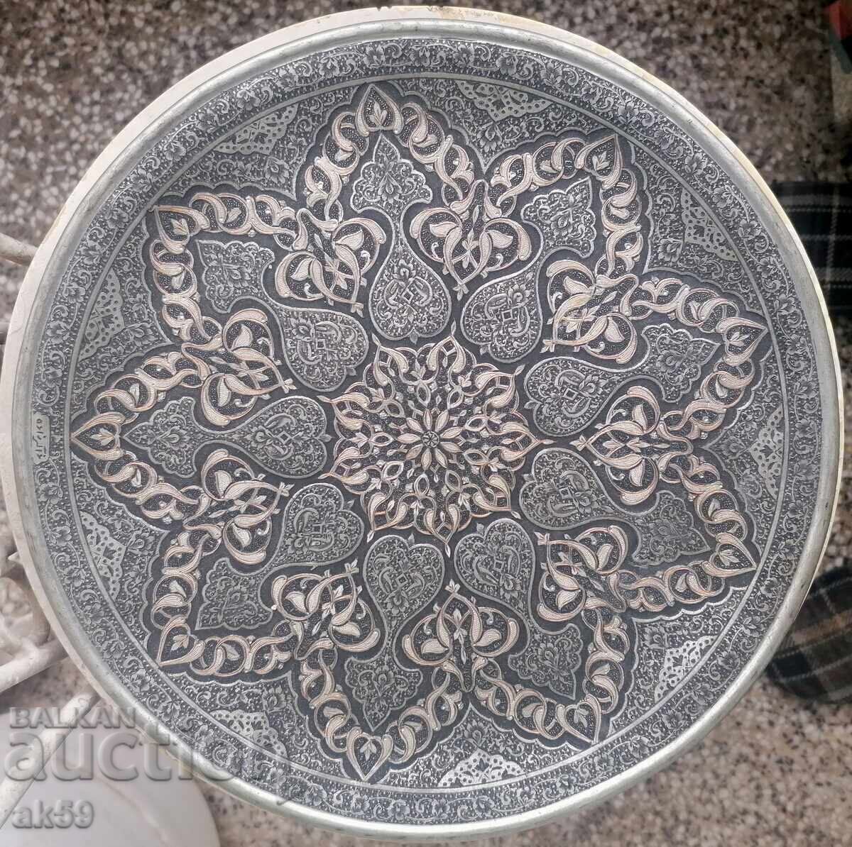 Ибрик с поставка. с цена € 485.73 | 950.01 лв. Ибрик с поставка. с цена € 485.73 | 950.01 лв.