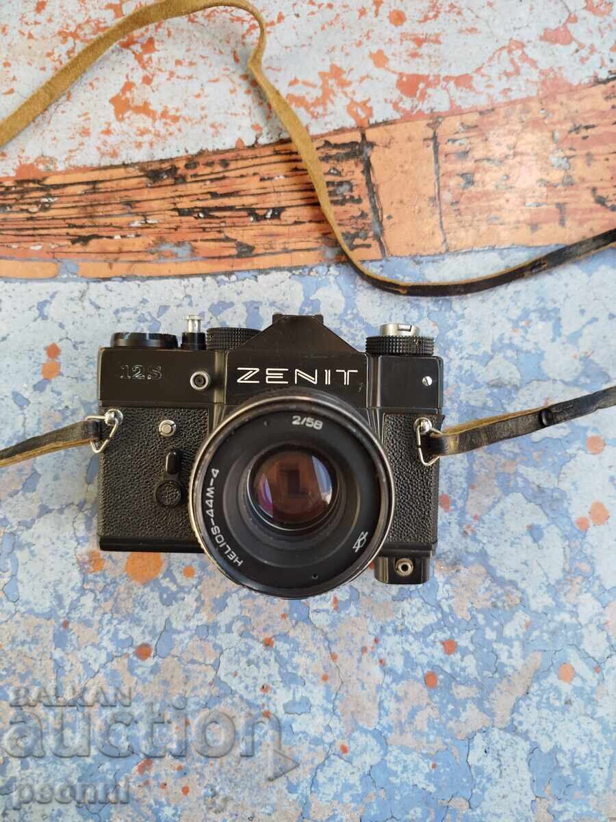 Zenith Camera, Zenith 12s