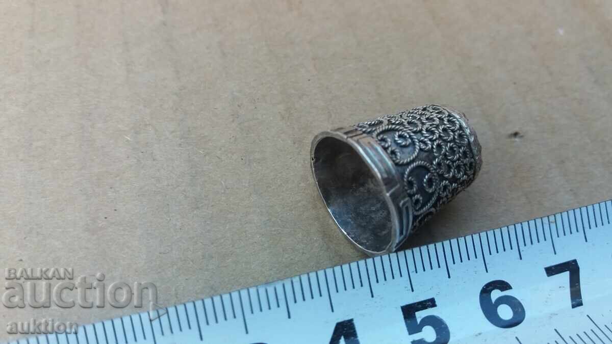 Licitație INEL DE ARGINT CU MARCĂ