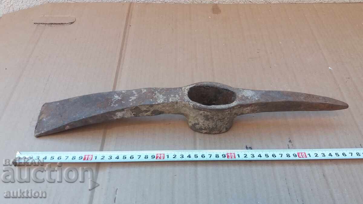 SOCIETATE. MASIVĂ PICĂ - INSTRUMENT cu preț 9.99 BGN | € 5.11