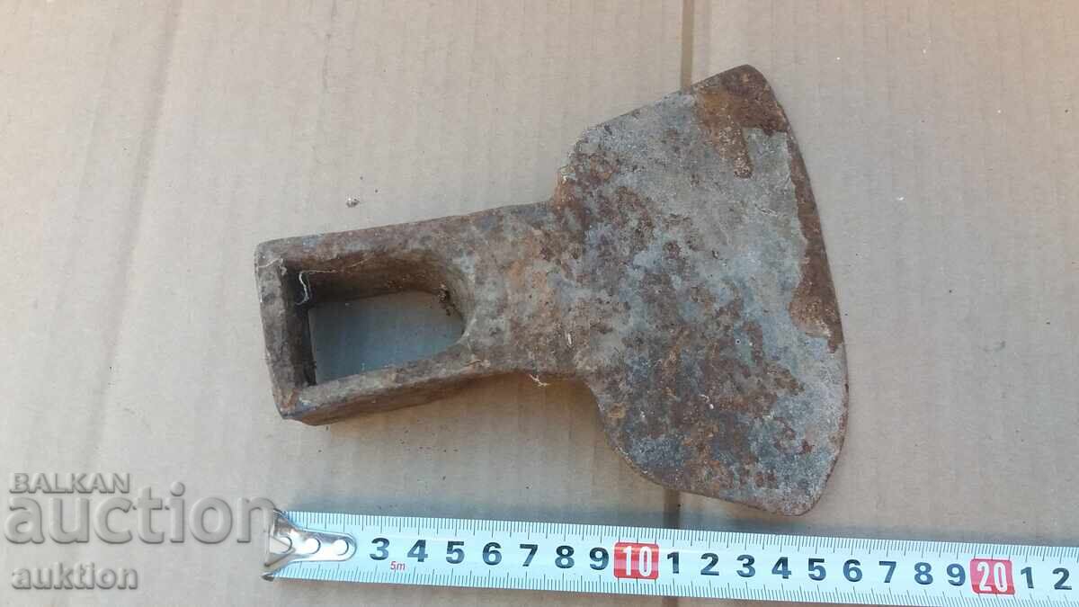 Licitație VECHE SAPĂ MICĂ - INSTRUMENT