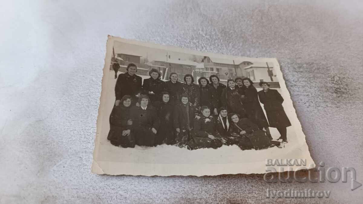 Φωτογραφία Μαθήτριας τον χειμώνα του 1959