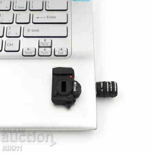 Delivery of USB flash drive 32 GB in the shape of a Nikon camera