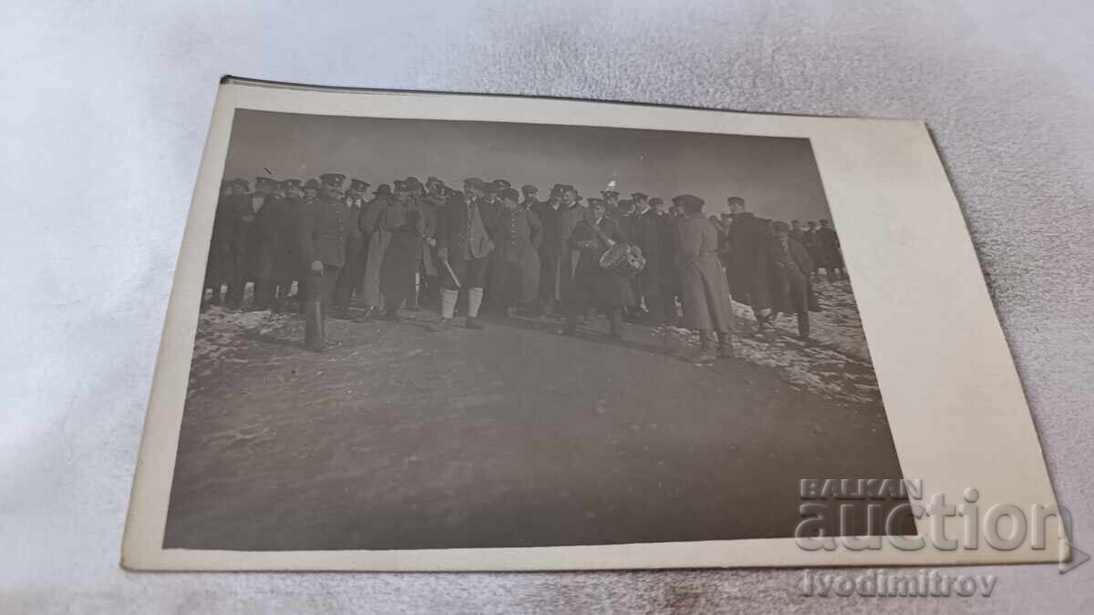 Снимка Офицери и цивилни лица Снимка Офицери и цивилни лица