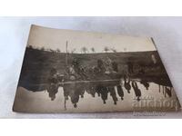 Φωτογραφία Καρά-ατσά Άνδρες και γυναίκες δίπλα στη λίμνη 1926