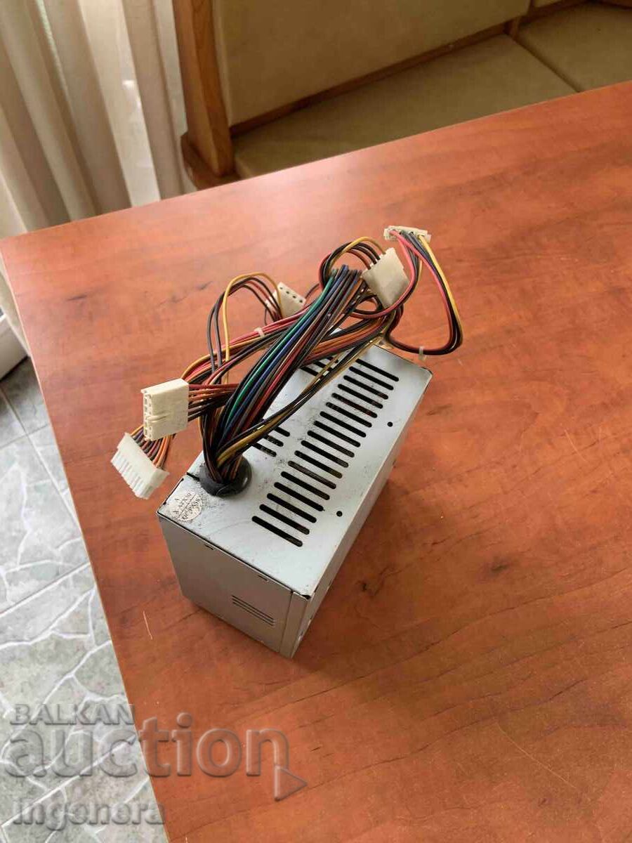 Licitație Sursă de alimentare pentru calculator ELECTRONICĂ