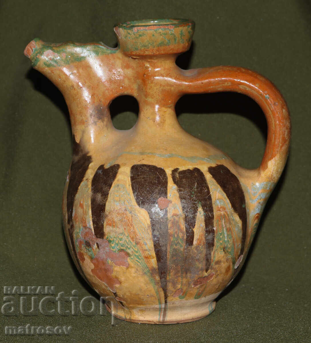 Традиционна керамична стомна, ръчно рисувана