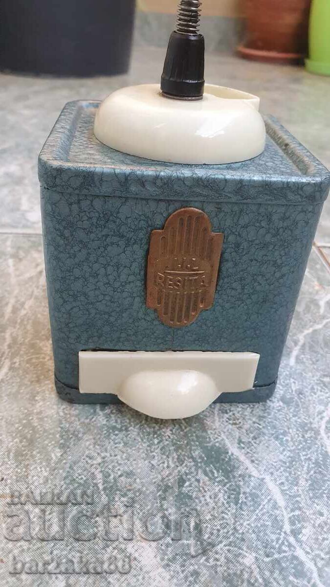 Auction  Old Resita coffee grinder