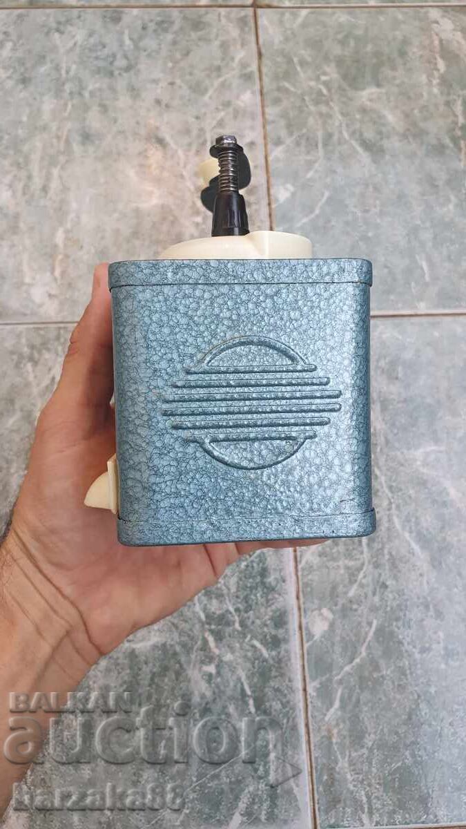 Delivery of Old Resita coffee grinder