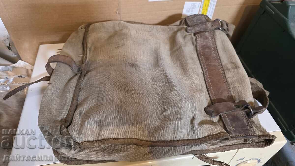 Old military biscuit box with price 60.00 BGN | € 30.68 Old military biscuit box with price 60.00 BGN | € 30.68