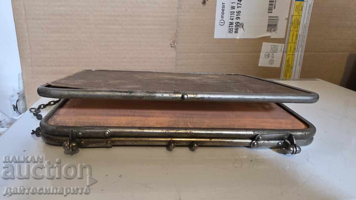 Old mirror, folds into three parts - 7