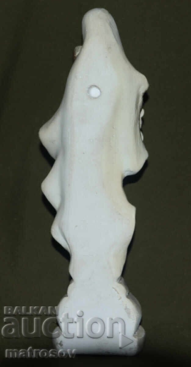 Доставка на Декоративна  статуетка Дева Мария