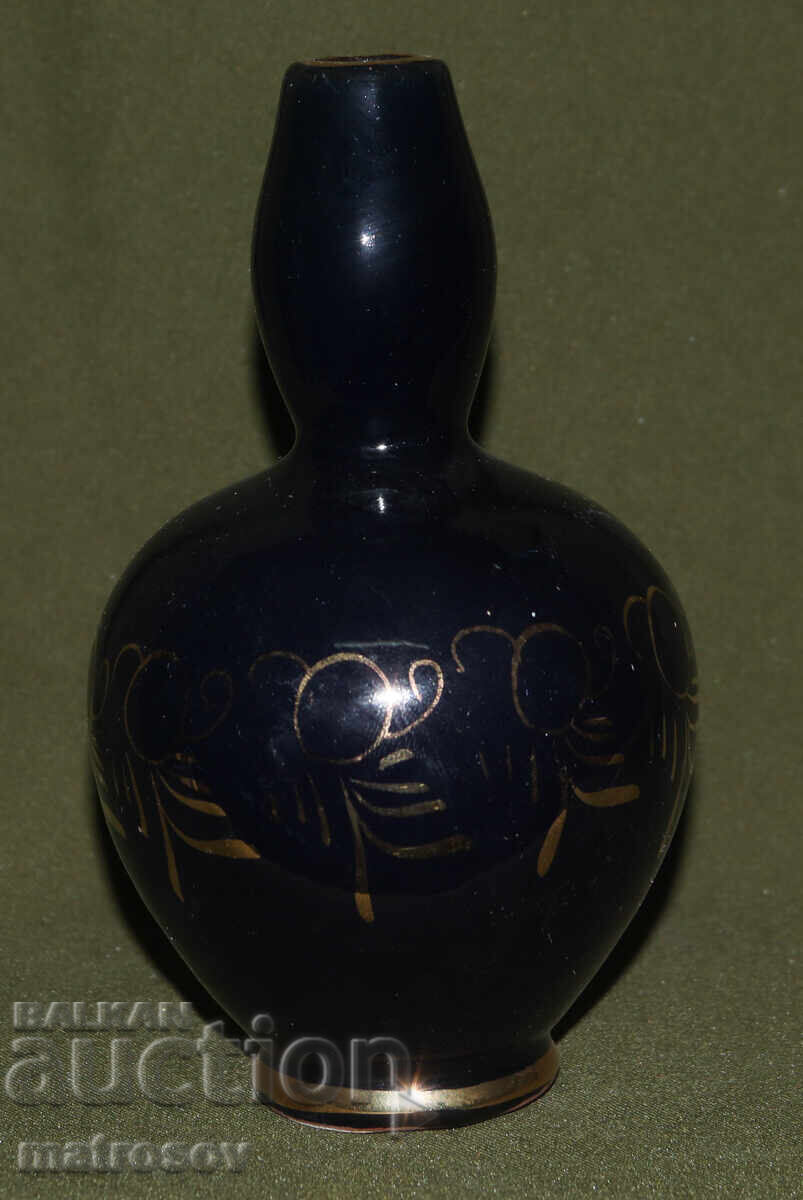 Auction  Hand-painted ceramic jug