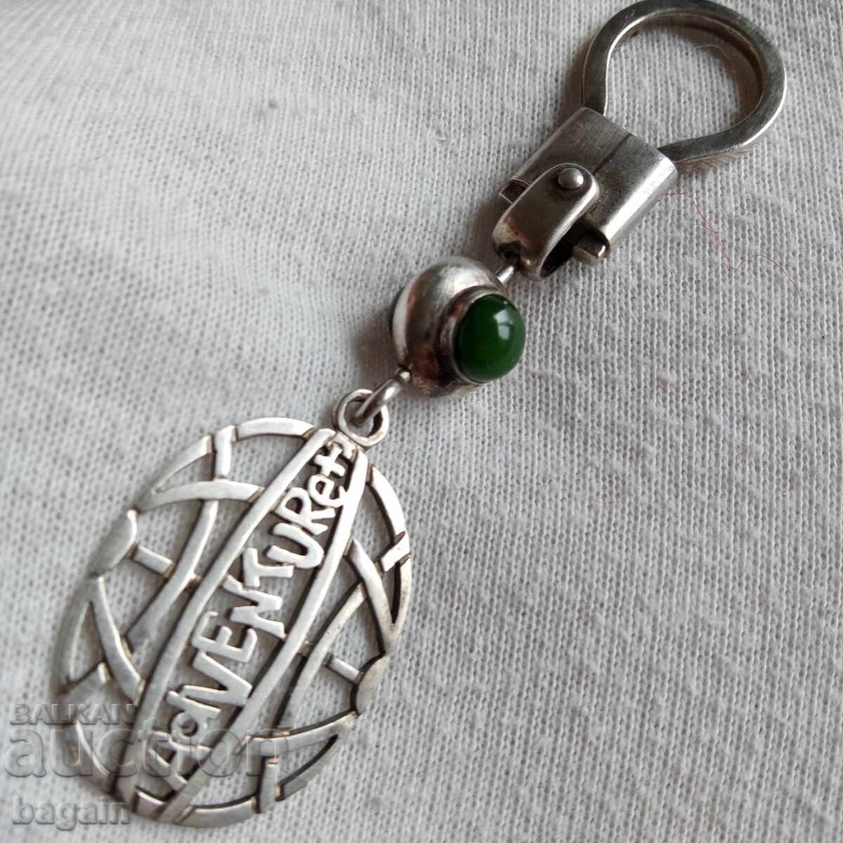 Breloc argint unic cu jad Breloc argint unic cu jad